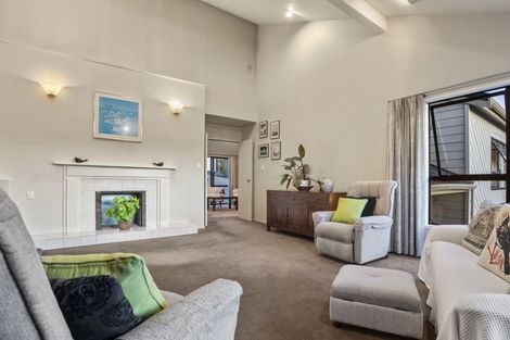 Photo of property in 28 Rahui Road, Greenhithe, Auckland, 0632