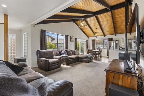 Photo of property in 10 Bandon Grove, Bell Block, New Plymouth, 4312