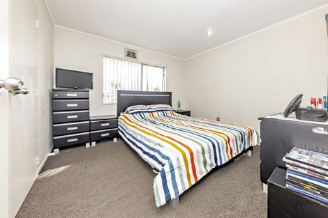 Photo of property in 2/1 Bledisloe Street, Papatoetoe, Auckland, 2104