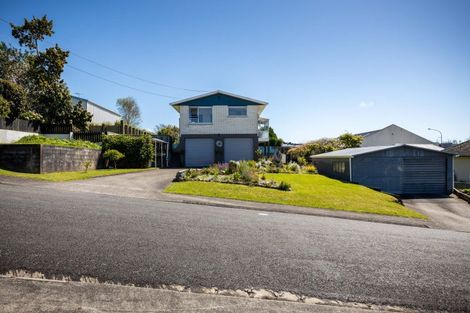 Photo of property in 5 Ngapapa Street, Urenui, 4375