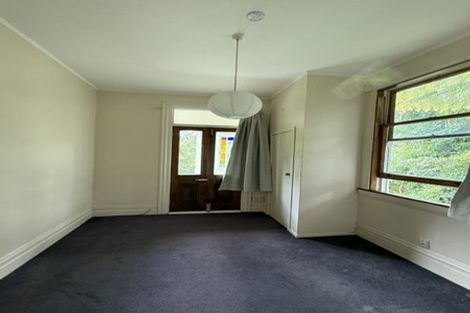 Photo of property in 143 Wadestown Road, Wadestown, Wellington, 6012