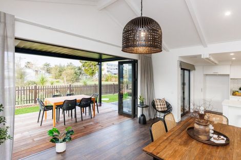 Photo of property in 1 Te Ara Lane, Hokowhitu, Palmerston North, 4410