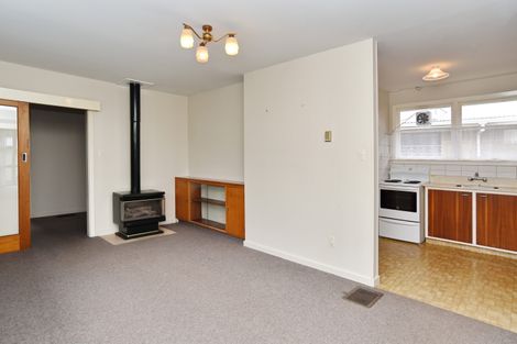 Photo of property in 25 Glenrowan Avenue, Avondale, Christchurch, 8061