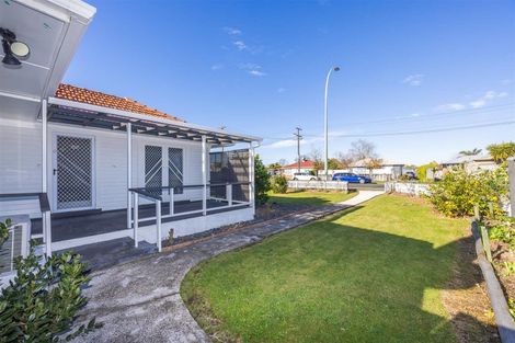 Photo of property in 47 Vardon Road, St Andrews, Hamilton, 3200