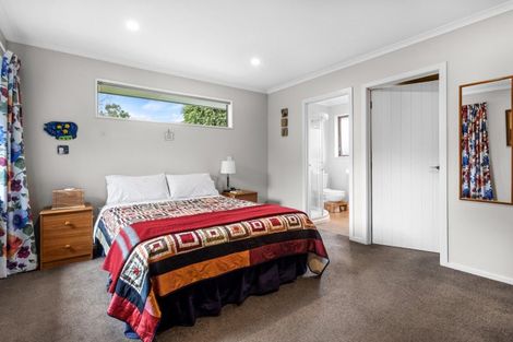 Photo of property in 37a Douglas Road, Amberley, 7410