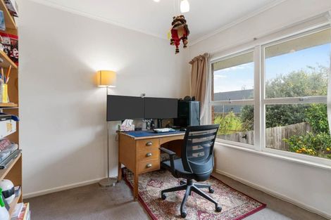Photo of property in 97 Vodanovich Road, Te Atatu South, Auckland, 0610