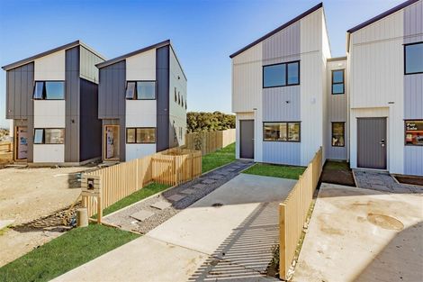 Photo of property in 10b Kotahitanga Street, Papakura, 2110