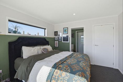 Photo of property in 21 Mowhia Grove, Waitarere, Levin, 5510