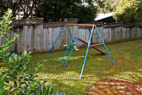 Photo of property in 13 Karapiti Place, Glen Eden, Auckland, 0602