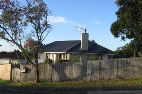 Photo of property in 10 Locket Road, Glenfield, Auckland, 0629