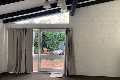 Photo of property in 4/28 Wolsley Avenue, Milford, Auckland, 0620