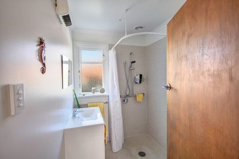 Photo of property in 57 Barr Street, Kenmure, Dunedin, 9011