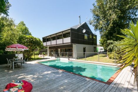 Photo of property in 46 Muritai Crescent, Havelock North, 4130