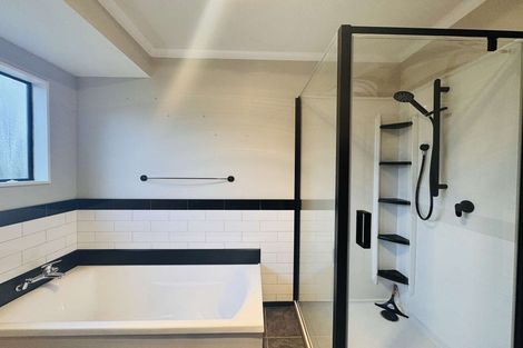 Photo of property in 18 Mountfort Grove, Feilding, 4702