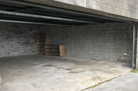 Photo of property in 63 Palliser Road, Roseneath, Wellington, 6011