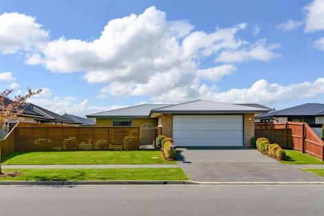 Photo of property in 11 Josephine Crescent, Aidanfield, Christchurch, 8025