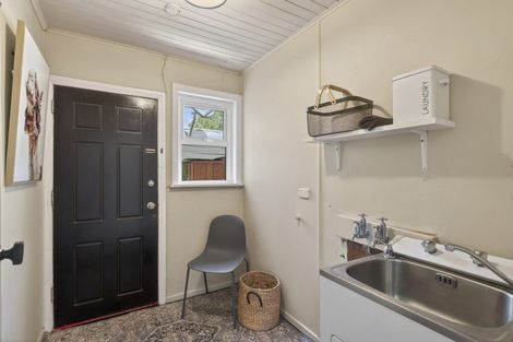 Photo of property in 10 Chard Street, Westown, New Plymouth, 4310