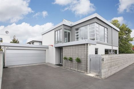Photo of property in 43 Winchester Street, Merivale, Christchurch, 8014
