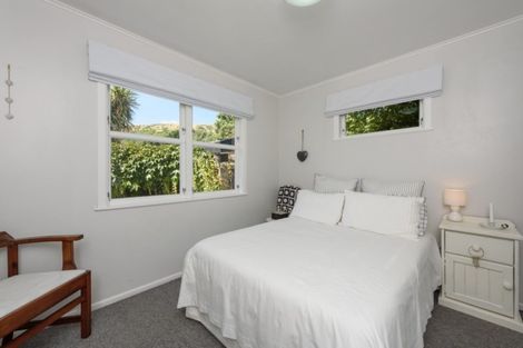 Photo of property in 30 Leinster Avenue, Raumati South, Paraparaumu, 5032