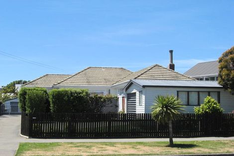 Photo of property in 2/109 Pine Avenue, South New Brighton, Christchurch, 8062