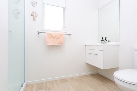 Photo of property in 9 Totara Drive, Duvauchelle, 7581