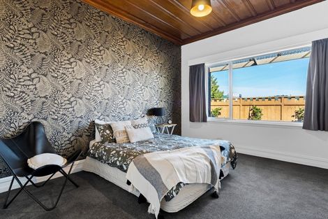 Photo of property in 24 Brighton Road, Green Island, Dunedin, 9018