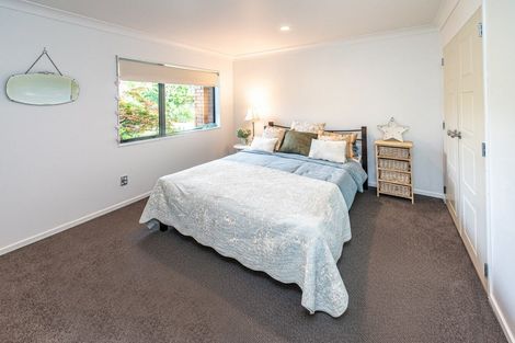 Photo of property in 11 Cotswolds Close, Otamatea, Whanganui, 4500