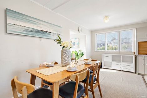 Photo of property in 49 Tiverton Road, Avondale, Auckland, 0600