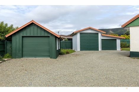 Photo of property in 187 Queen Street, Waimate, 7924