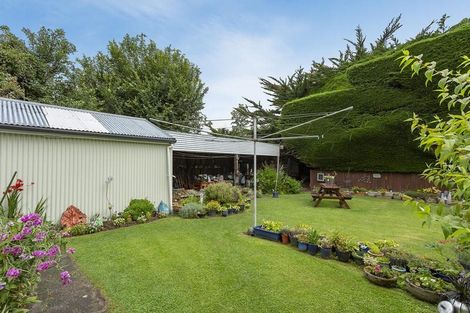 Photo of property in 8 Railway Lane, Outram, 9019