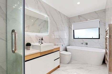 Photo of property in 4 Puruatanga Drive, Flat Bush, Auckland, 2019