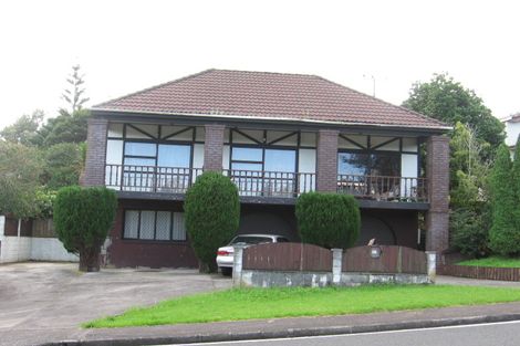 Photo of property in 90 Captain Scott Road, Glen Eden, Auckland, 0602