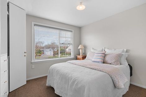 Photo of property in 25 Hillcrest Place, Avonhead, Christchurch, 8042