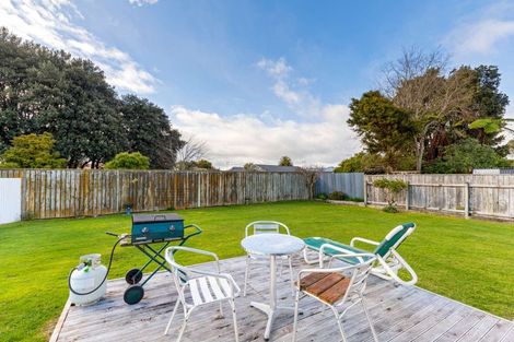 Photo of property in 43a Sandspit Road, Waiuku, 2123