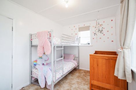 Photo of property in 565 Otautau Wreys Bush Road, Waikoura, Otautau, 9689