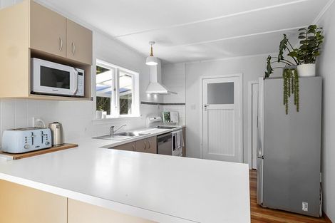 Photo of property in 1 Clyde Street, Ferndale, New Plymouth, 4310