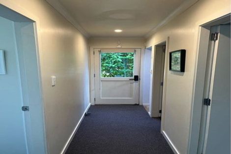 Photo of property in 27 View Road, Houghton Bay, Wellington, 6023