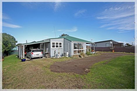 Photo of property in 56a Edinburgh Terrace, Foxton Beach, Foxton, 4815