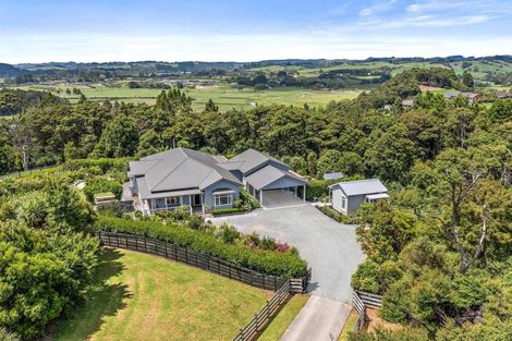 Photo of property in 35a Pinchgut Road, Kaukapakapa, 0873