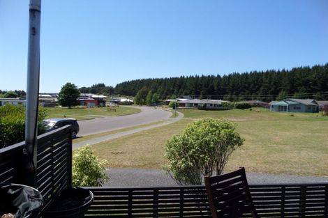 Photo of property in 65 Parekaawa Drive, Motuoapa, Turangi, 3382