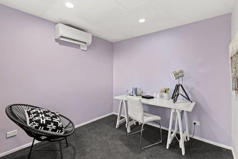 Photo of property in 64 Bevington Street, Avonhead, Christchurch, 8042