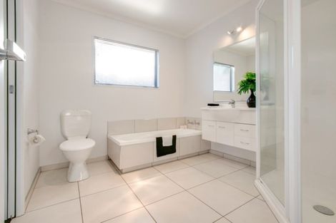 Photo of property in 8 Mcnaughton Place, Onekawa, Napier, 4110