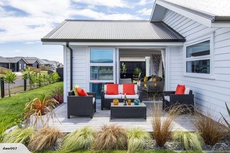 Photo of property in 1 Wahaika Way, Papamoa Beach, Papamoa, 3118