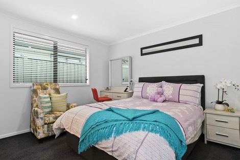 Photo of property in 21 Taffe Crescent, Pyes Pa, Tauranga, 3112