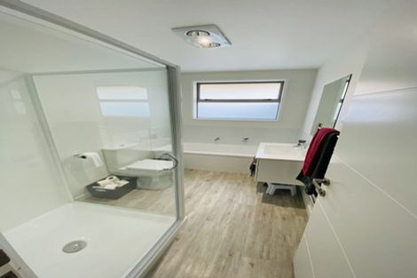 Photo of property in 120 The Boulevard, Papamoa Beach, Papamoa, 3118