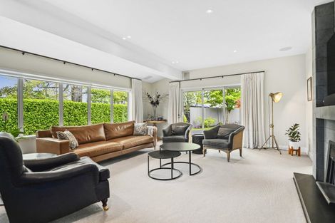 Photo of property in 8 Chevron Place, Ilam, Christchurch, 8041