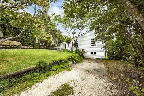 Photo of property in 4 Gow Street, Helensville, 0800