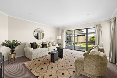 Photo of property in 12 Merlot Drive, Greenmeadows, Napier, 4112