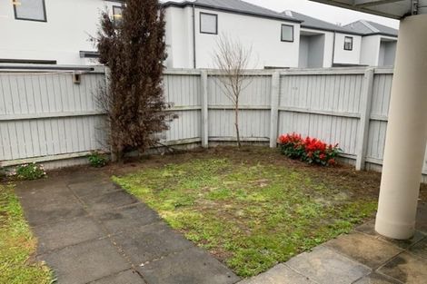 Photo of property in 1/19 Hills Road, Edgeware, Christchurch, 8013