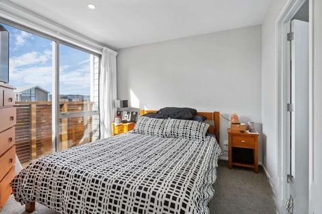 Photo of property in 20 Courage Road, Papakura, 2110